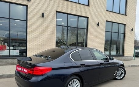 BMW 5 серия, 2019 год, 2 850 000 рублей, 12 фотография