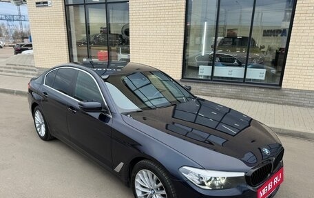 BMW 5 серия, 2019 год, 2 850 000 рублей, 16 фотография