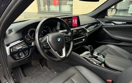 BMW 5 серия, 2019 год, 2 850 000 рублей, 19 фотография