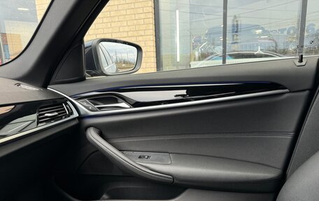 BMW 5 серия, 2019 год, 2 850 000 рублей, 35 фотография