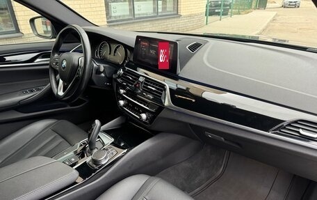 BMW 5 серия, 2019 год, 2 850 000 рублей, 25 фотография