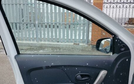 Renault Sandero II рестайлинг, 2021 год, 1 200 000 рублей, 13 фотография