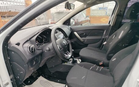 Renault Sandero II рестайлинг, 2021 год, 1 200 000 рублей, 14 фотография