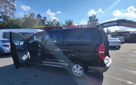 Hyundai H-1 II рестайлинг, 2013 год, 1 850 000 рублей, 2 фотография