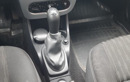 Renault Logan I, 2013 год, 350 000 рублей, 15 фотография