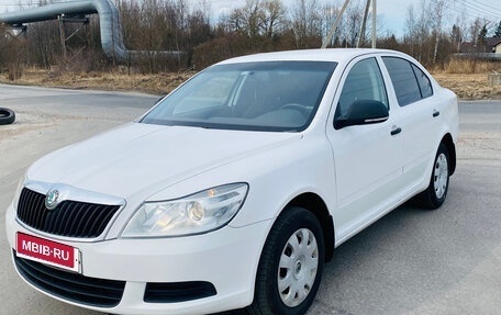 Skoda Octavia, 2012 год, 630 000 рублей, 2 фотография