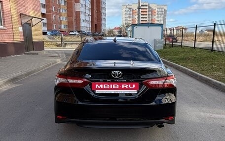 Toyota Camry, 2020 год, 2 520 000 рублей, 5 фотография