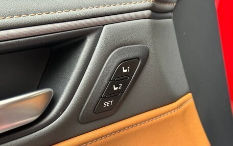 Toyota Venza, 2022 год, 4 700 000 рублей, 18 фотография