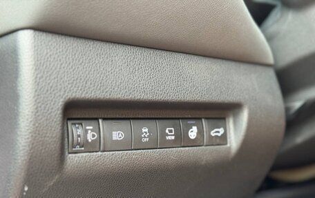 Toyota Venza, 2022 год, 4 700 000 рублей, 19 фотография