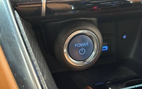 Toyota Venza, 2022 год, 4 700 000 рублей, 29 фотография