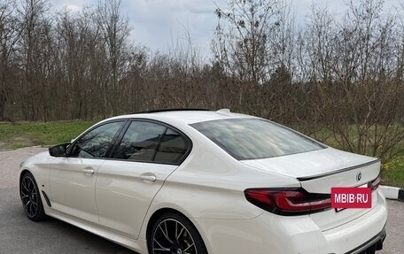 BMW 5 серия, 2021 год, 5 050 000 рублей, 4 фотография