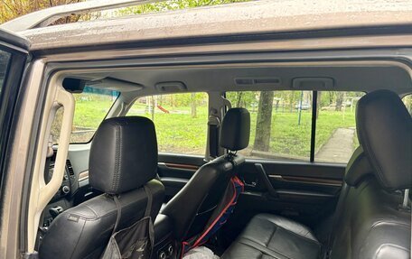 Mitsubishi Pajero IV, 2008 год, 1 900 000 рублей, 2 фотография