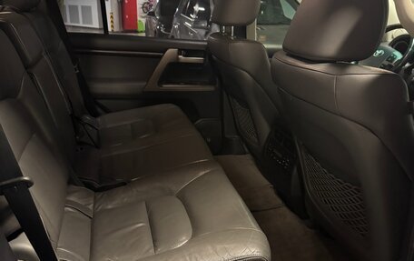 Toyota Land Cruiser 200, 2010 год, 3 650 000 рублей, 9 фотография