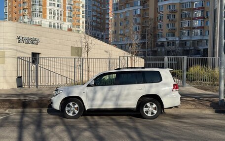 Toyota Land Cruiser 200, 2010 год, 3 650 000 рублей, 7 фотография