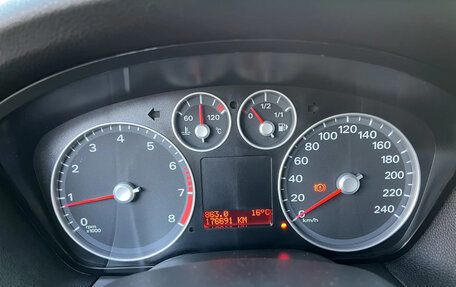 Ford Focus II рестайлинг, 2007 год, 600 000 рублей, 13 фотография