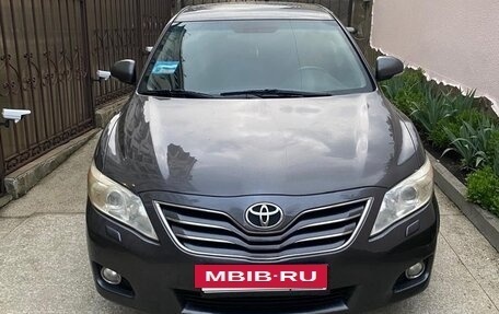 Toyota Camry, 2010 год, 1 100 000 рублей, 11 фотография