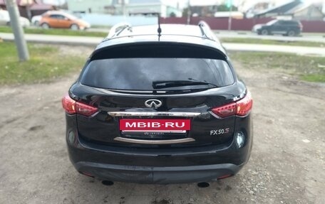 Infiniti FX II, 2011 год, 1 850 000 рублей, 2 фотография