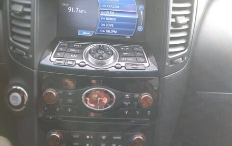 Infiniti FX II, 2011 год, 1 850 000 рублей, 14 фотография