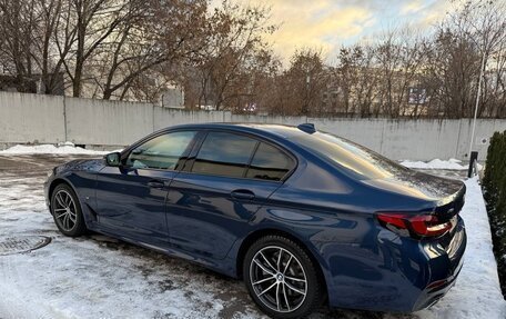 BMW 5 серия, 2021 год, 5 300 000 рублей, 2 фотография