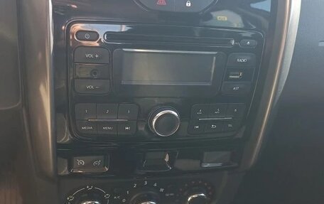 Renault Duster I рестайлинг, 2017 год, 1 180 000 рублей, 18 фотография