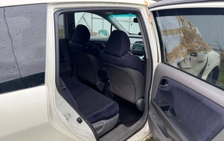 Honda Stream II, 2011 год, 250 000 рублей, 17 фотография