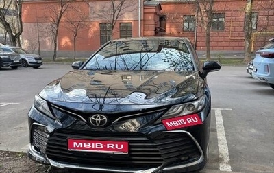Toyota Camry, 2023 год, 3 530 000 рублей, 1 фотография