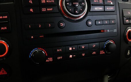 Nissan Pathfinder, 2010 год, 1 190 000 рублей, 22 фотография