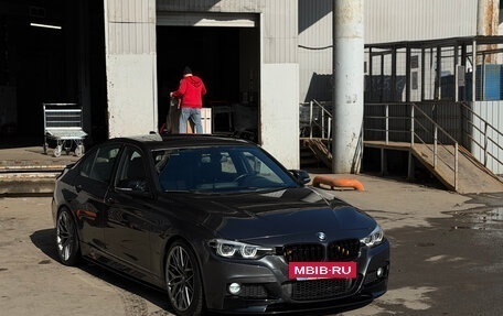 BMW 3 серия, 2018 год, 2 800 000 рублей, 2 фотография