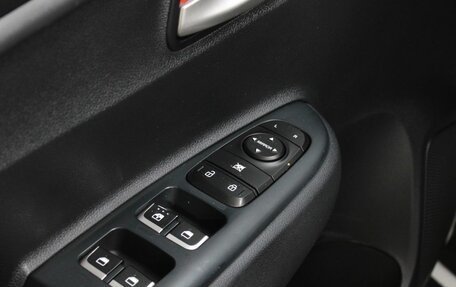 KIA Rio IV, 2021 год, 1 825 000 рублей, 10 фотография