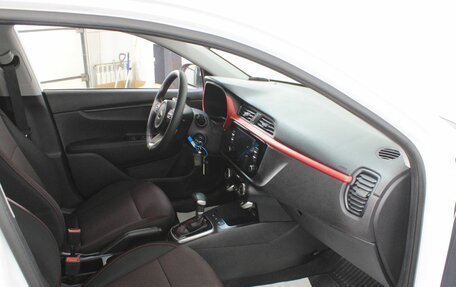 KIA Rio IV, 2021 год, 1 825 000 рублей, 9 фотография