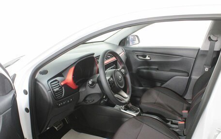 KIA Rio IV, 2021 год, 1 825 000 рублей, 15 фотография