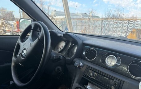 Mitsubishi Outlander III рестайлинг 3, 2003 год, 300 000 рублей, 2 фотография