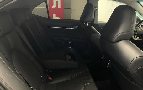 Toyota Camry, 2018 год, 2 560 000 рублей, 7 фотография