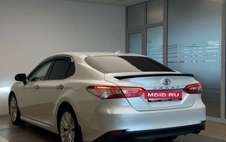 Toyota Camry, 2018 год, 2 560 000 рублей, 6 фотография