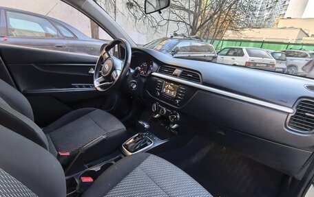 KIA Rio IV, 2019 год, 1 099 000 рублей, 10 фотография