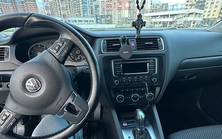 Volkswagen Jetta VI, 2014 год, 1 100 000 рублей, 10 фотография