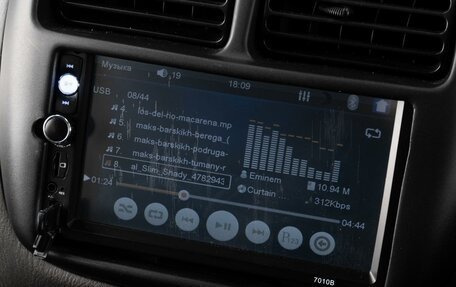 Suzuki Swift II, 2002 год, 399 000 рублей, 13 фотография