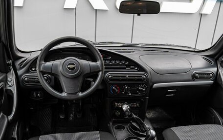 Chevrolet Niva I рестайлинг, 2013 год, 580 000 рублей, 6 фотография