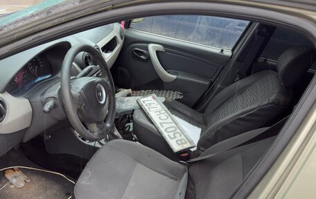 Renault Logan I, 2011 год, 120 000 рублей, 6 фотография