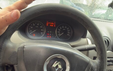 Renault Logan I, 2011 год, 120 000 рублей, 14 фотография