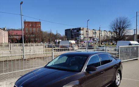 Skoda Superb III рестайлинг, 2016 год, 1 800 000 рублей, 1 фотография