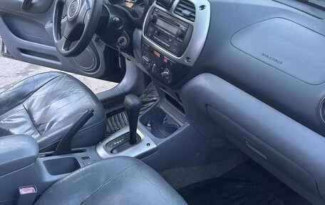 Toyota RAV4, 2003 год, 598 000 рублей, 28 фотография