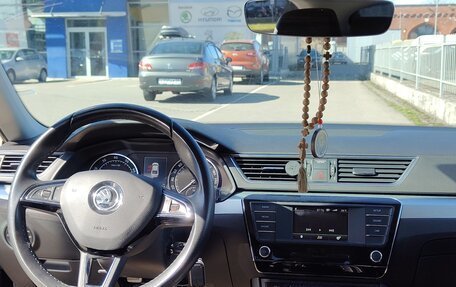 Skoda Superb III рестайлинг, 2016 год, 1 800 000 рублей, 6 фотография