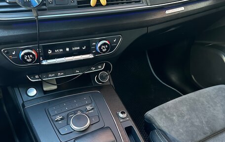 Audi Q5, 2018 год, 2 900 000 рублей, 9 фотография