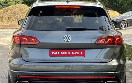 Volkswagen Touareg III, 2019 год, 5 500 000 рублей, 4 фотография