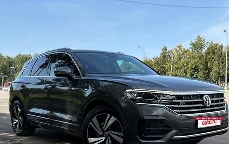 Volkswagen Touareg III, 2019 год, 5 500 000 рублей, 2 фотография