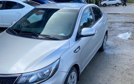 KIA Rio III рестайлинг, 2016 год, 1 000 000 рублей, 2 фотография