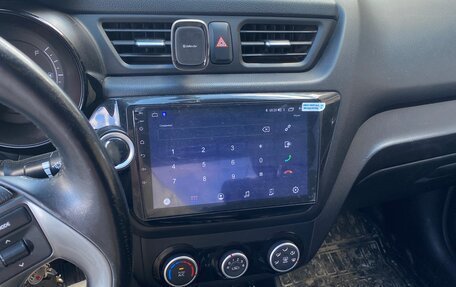 KIA Rio III рестайлинг, 2016 год, 1 000 000 рублей, 9 фотография