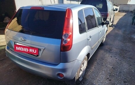Ford Fiesta, 2007 год, 300 000 рублей, 3 фотография