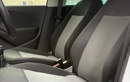 Volkswagen Polo VI (EU Market), 2014 год, 800 000 рублей, 17 фотография